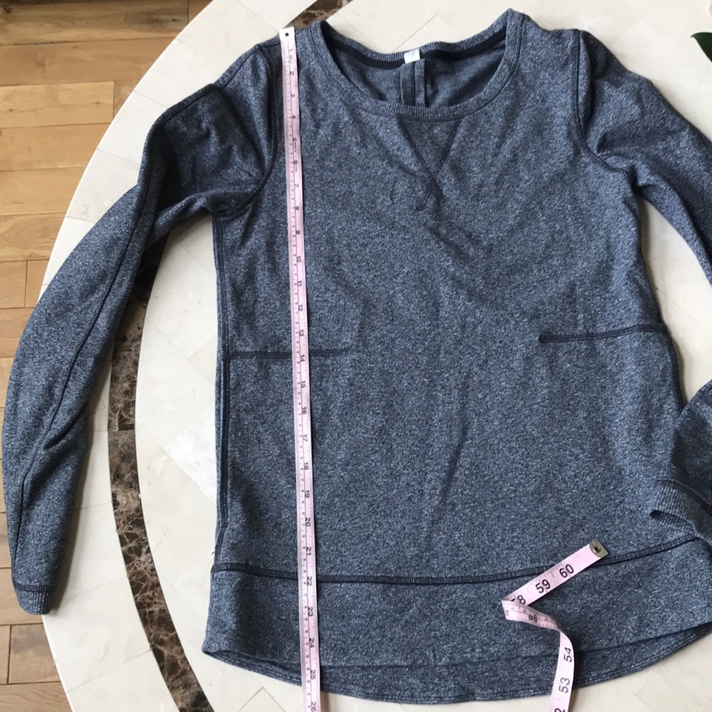 Lululemon Exhalation Pullover II
Heathered - Picture 9 of 11